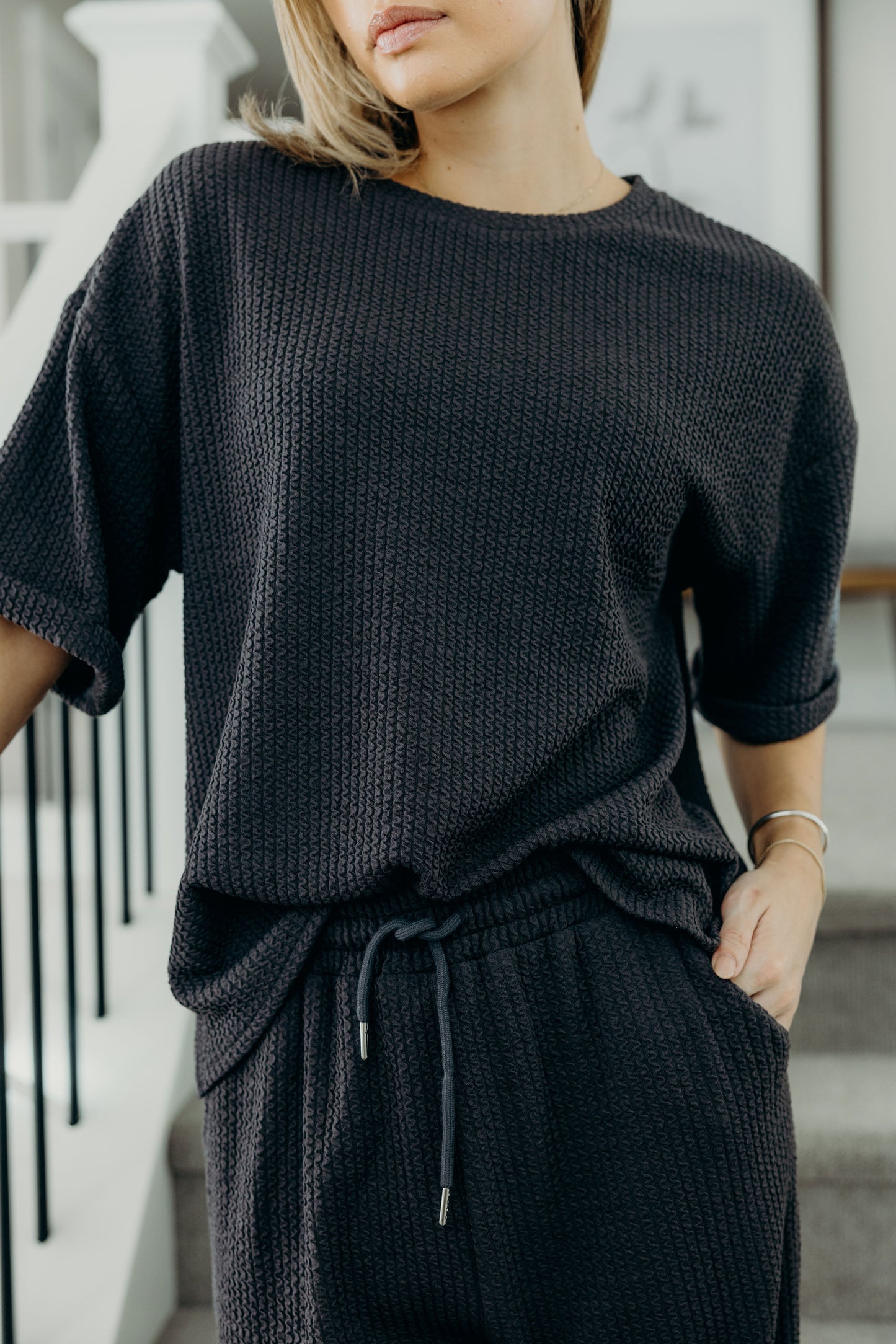 TEXTURED KNIT TOP IN RICH CHARCOAL