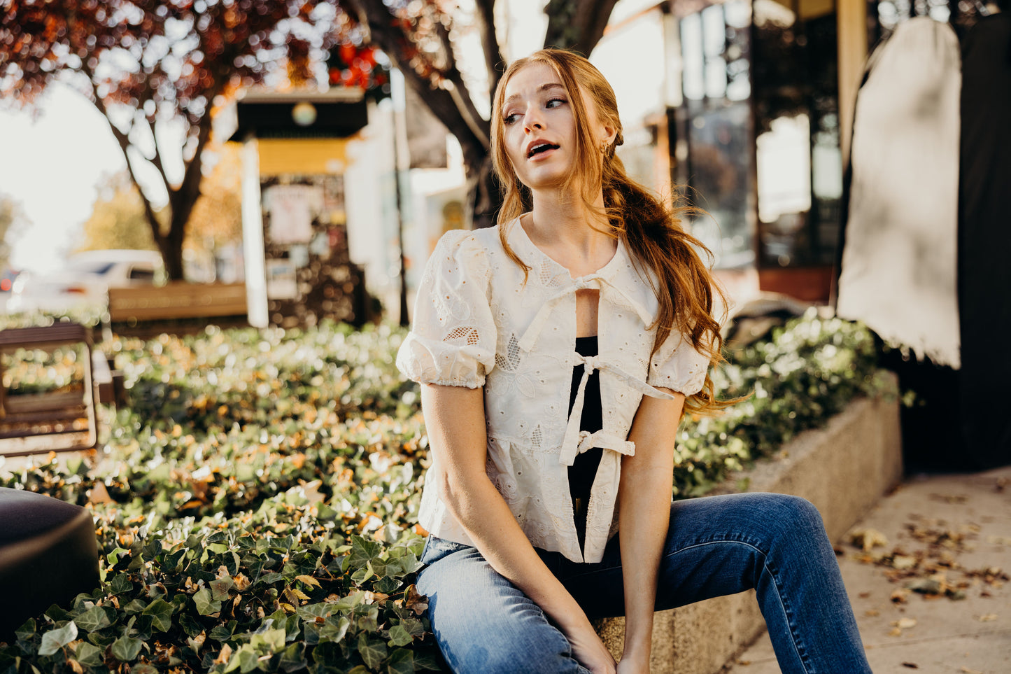 TIE FRONT LACE BLOUSE IN ANTIQUE CREAM