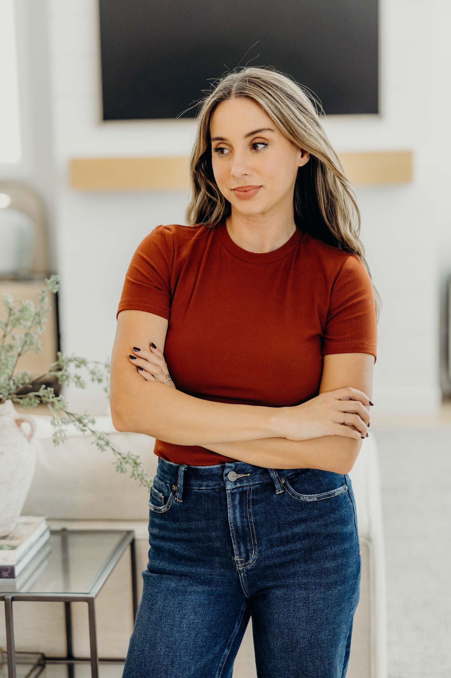 SHORT SLEEVE RIBBED TEE IN SMOKED PAPRIKA