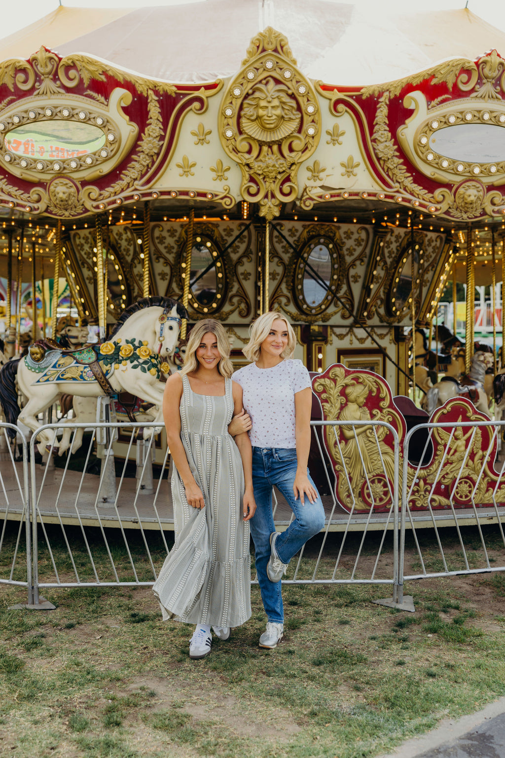 THE DELPHINE IN OLIVE PICNIC