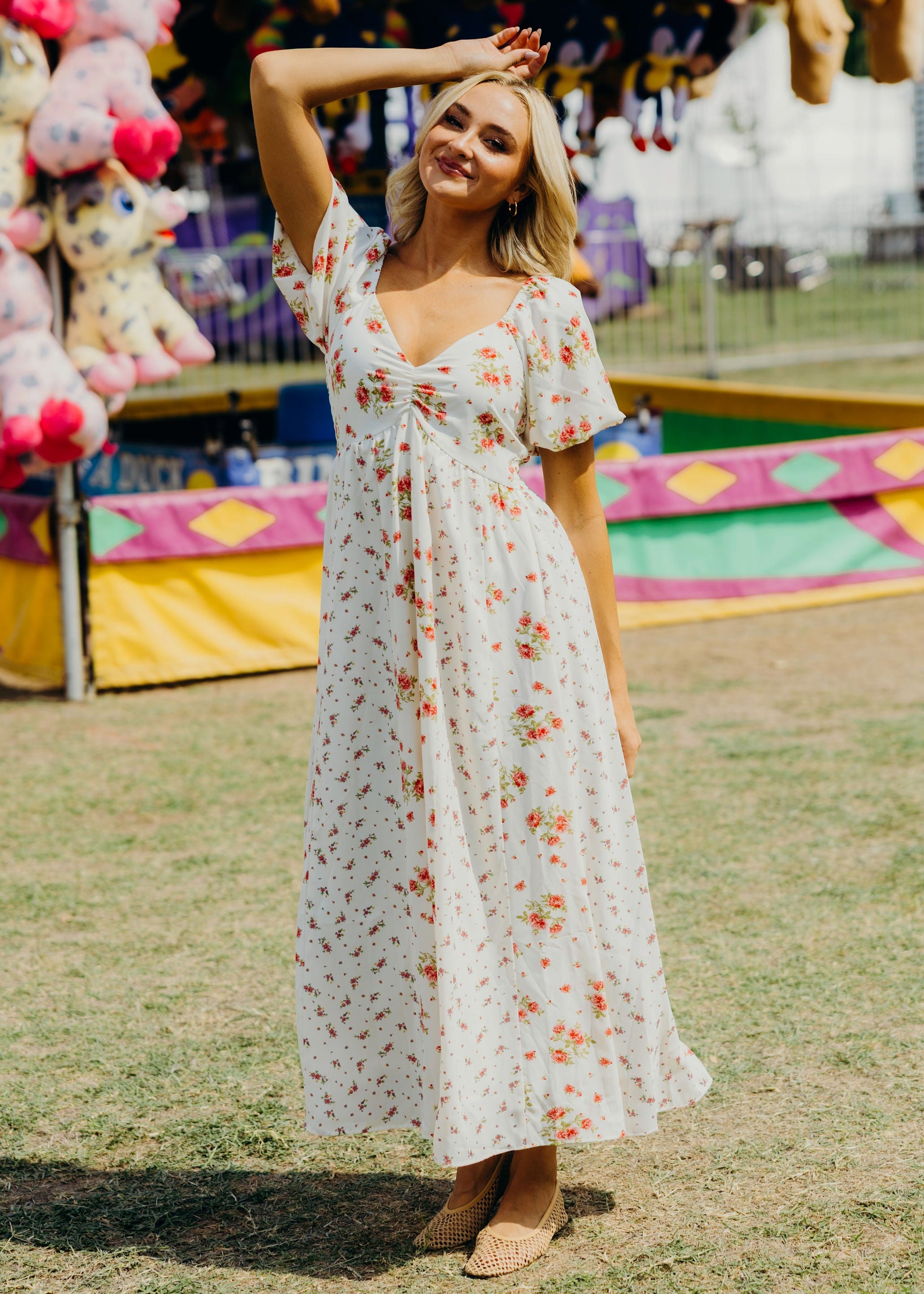 THE BRUNSWICK IN SCATTERED PETALS FINAL SALE