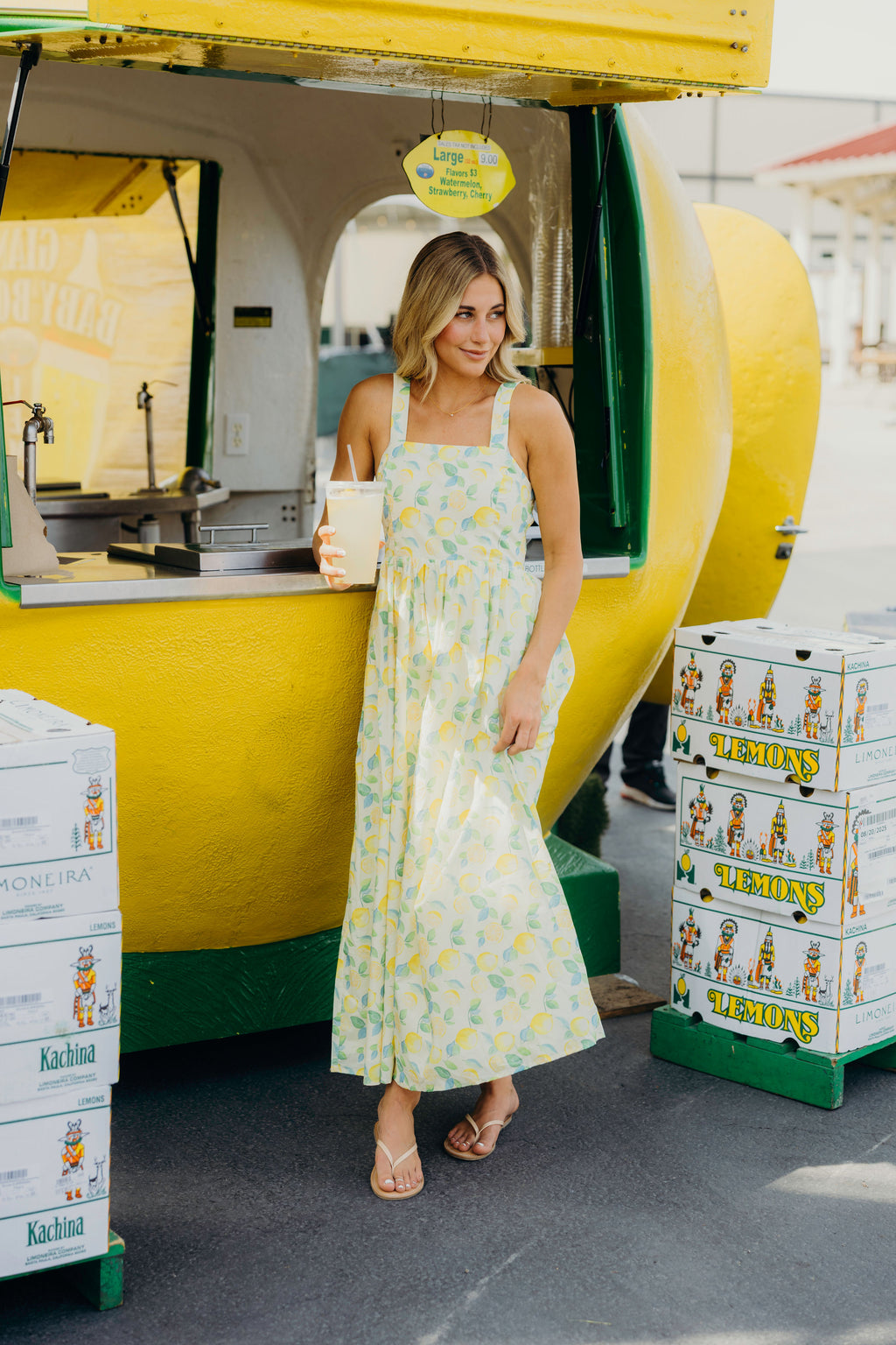 THE MARQUEE IN LEMON CAPRI