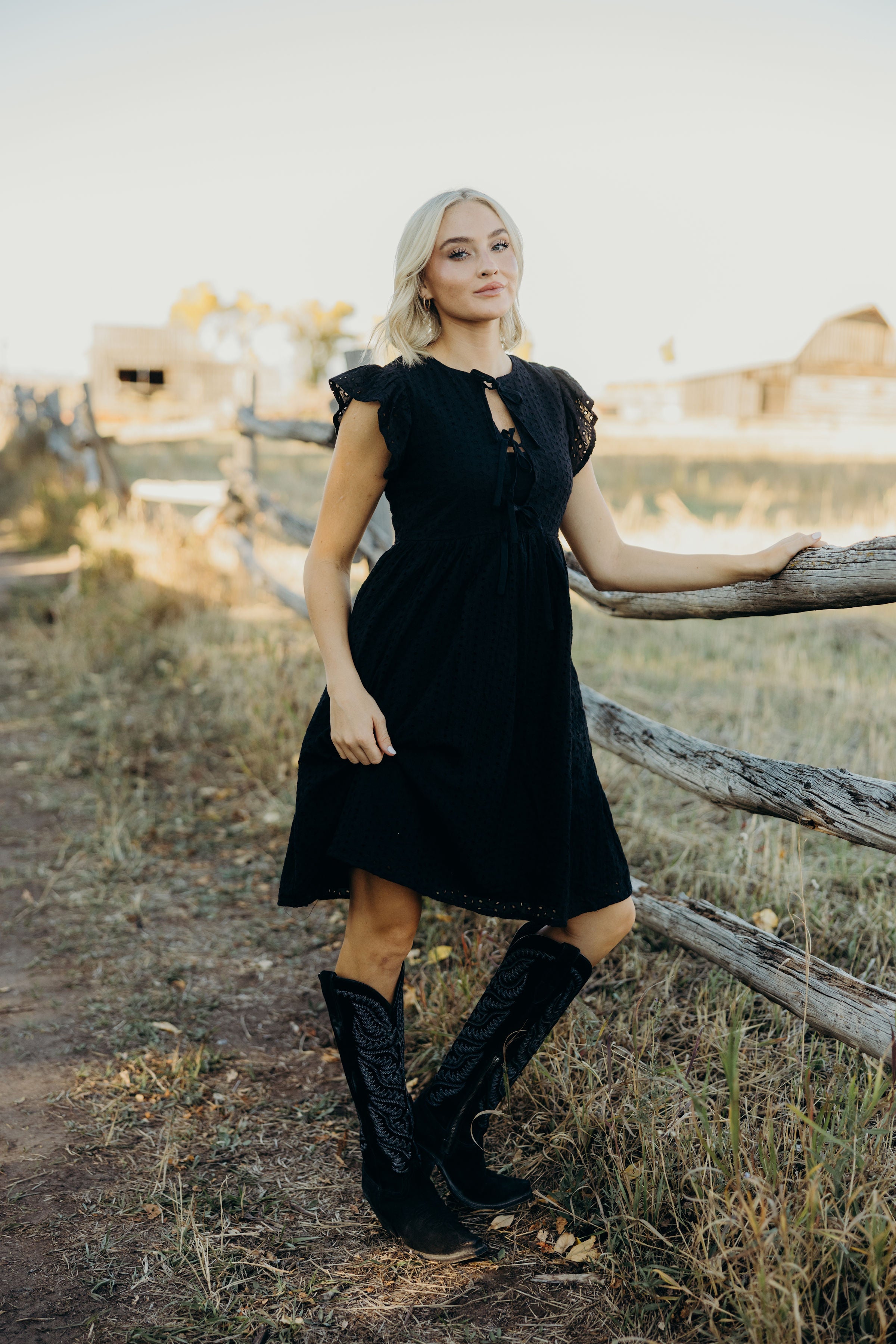 THE PORTER IN BLACK