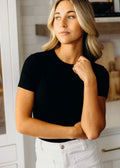 SHORT SLEEVE RIBBED TEE IN BLACK