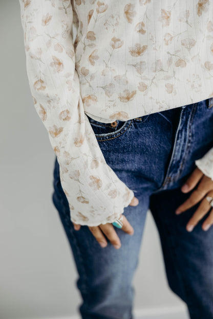 LONG SLEEVE RIBBED TEE IN DRIED ROSE