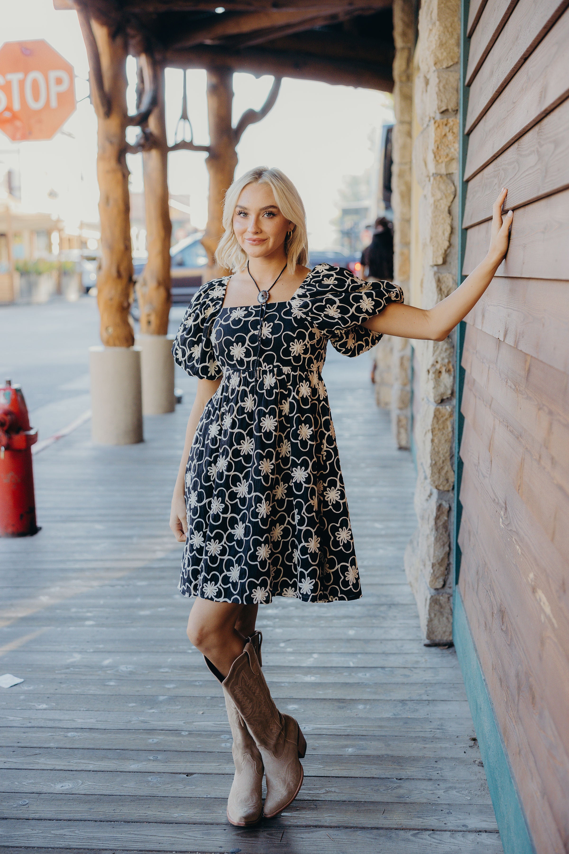 THE TATUM IN GROOVY BLOSSOM
