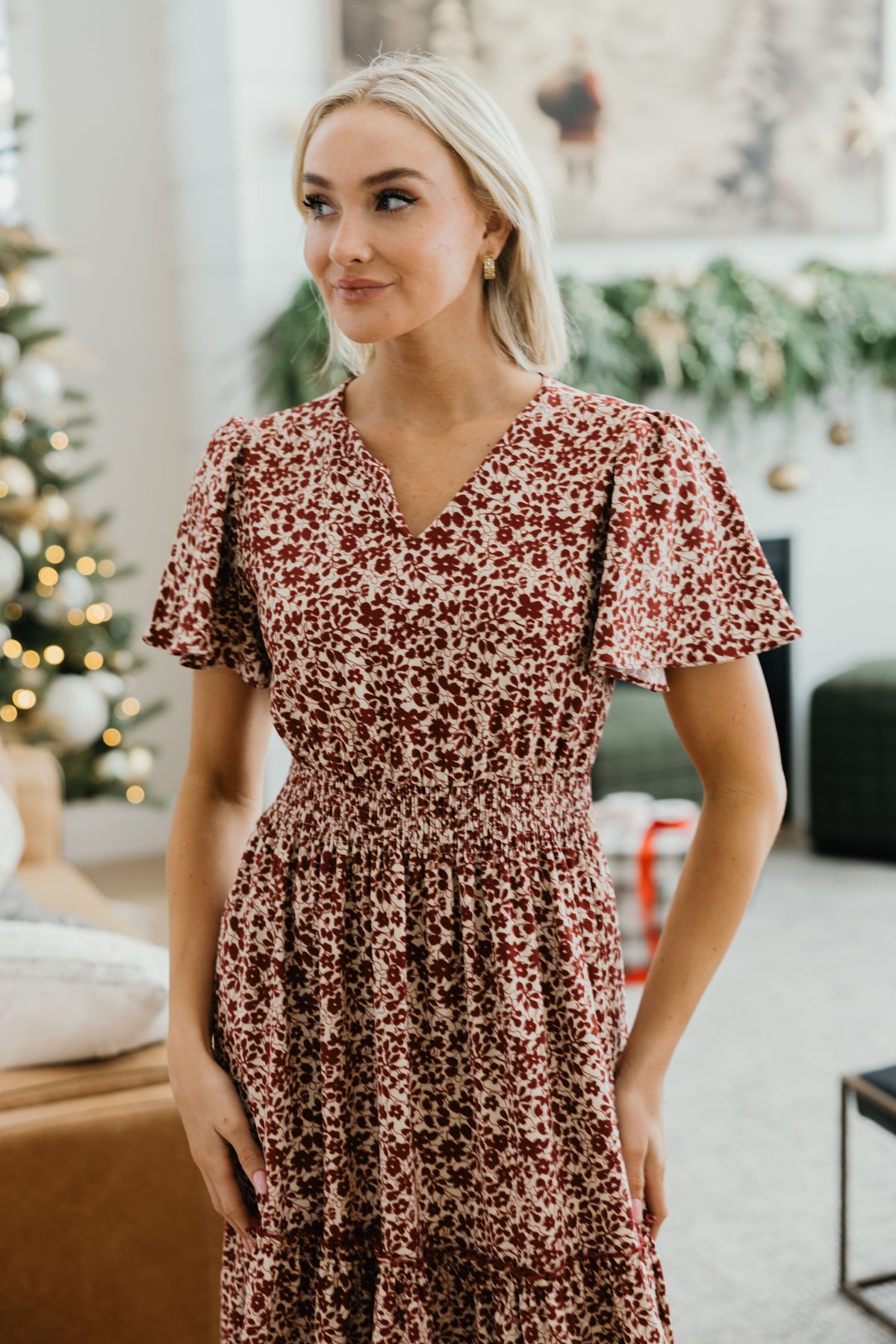 THE EDEN IN YULETIDE BLOOM