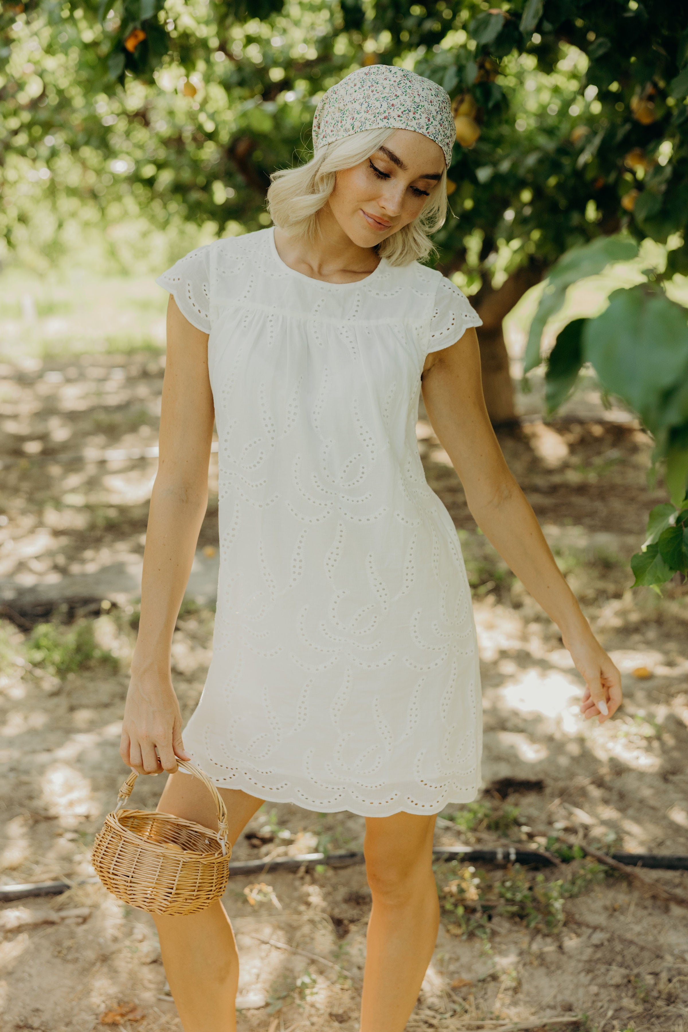 THE MILLER IN WHITE FINAL SALE