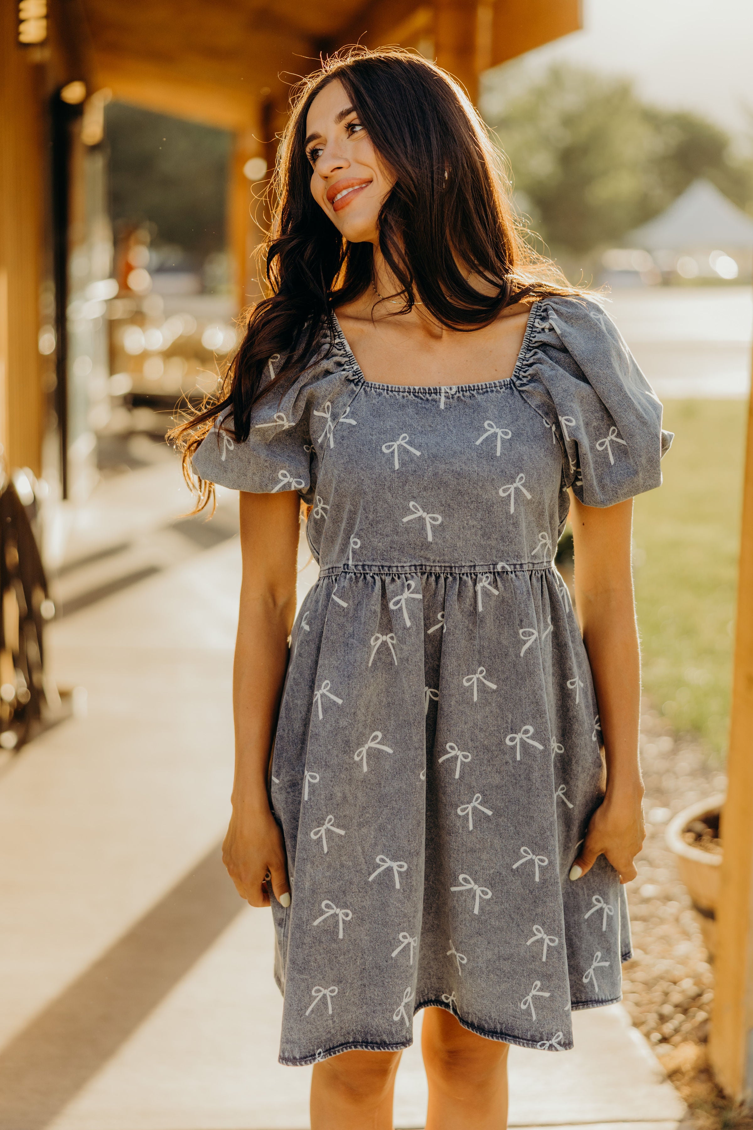 THE JACK IN BOW'D UP FINAL SALE