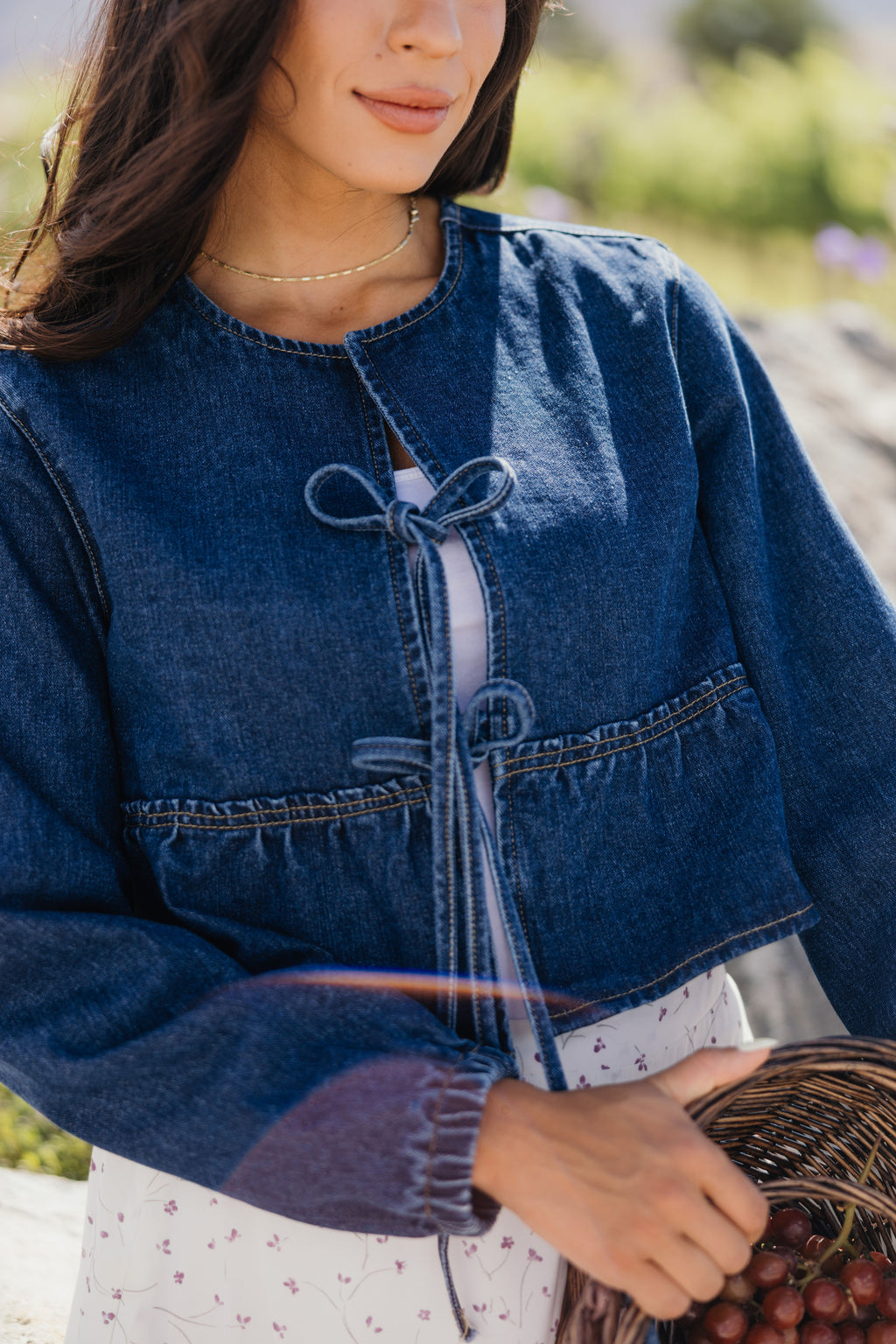 BOW CROPPED JACKET IN BLUE DENIM