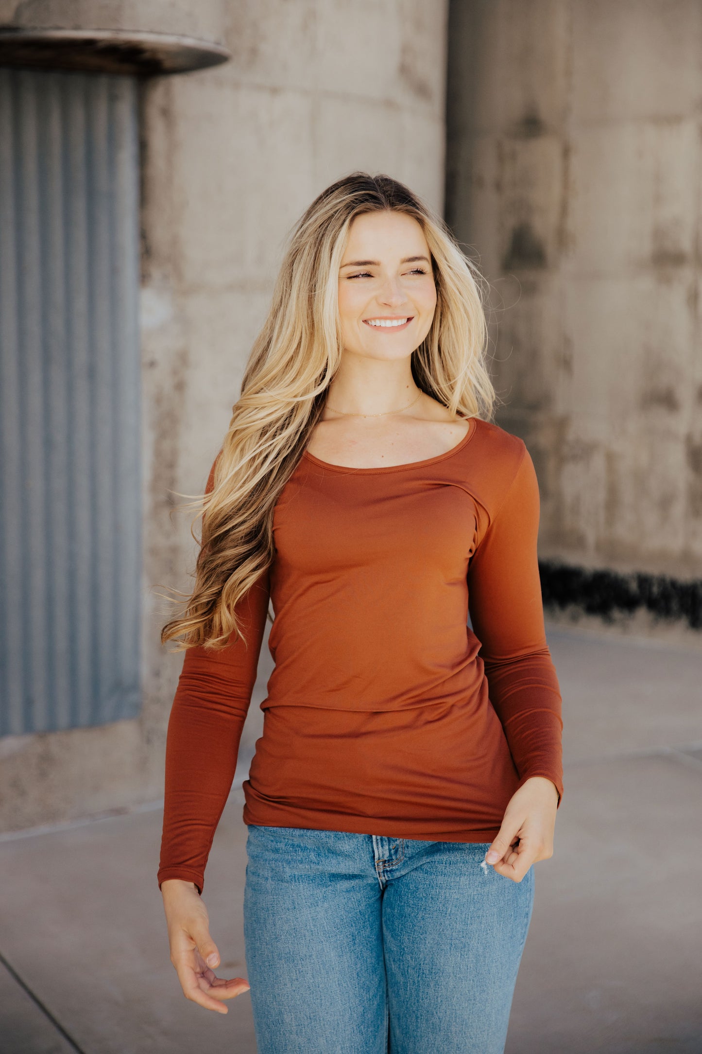 SOFT LONG SLEEVE TEE IN PAPRIKA