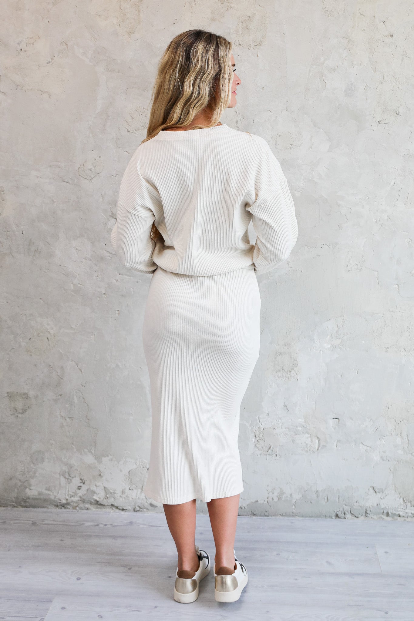 RIBBED MIDI SKIRT IN CREAM FINAL SALE