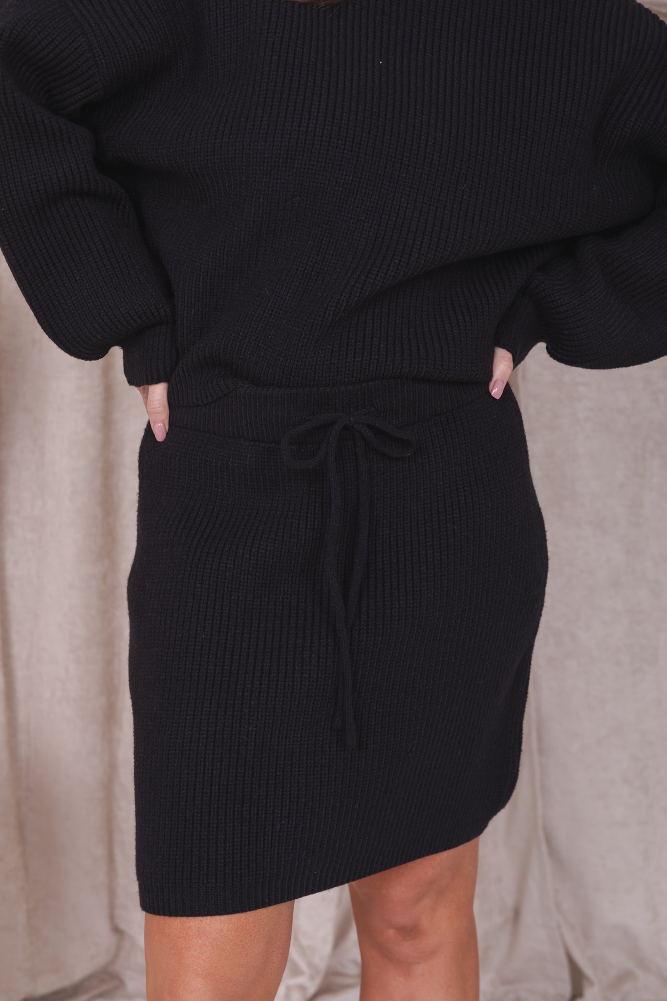 SWEATER SKIRT IN BLACK FINAL SALE