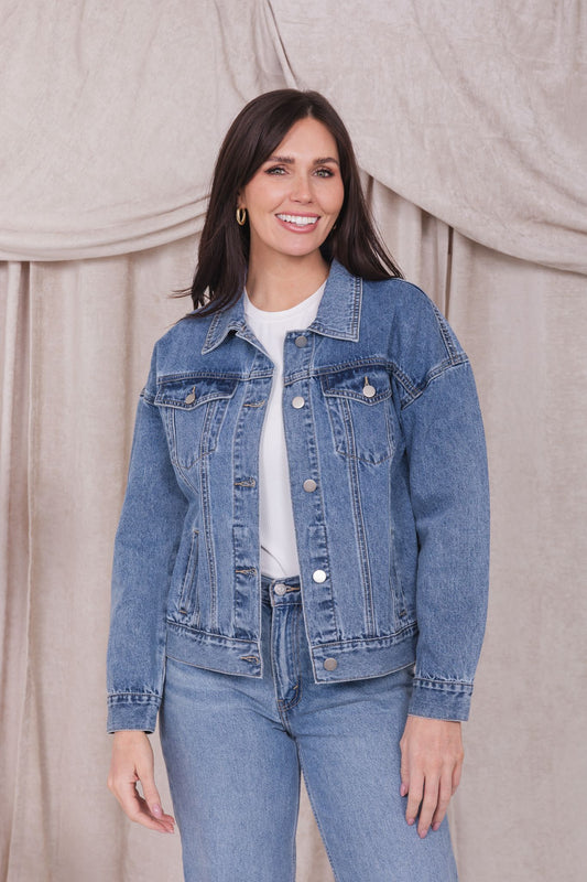 DENIM JACKET IN MEDIUM WASH FINAL SALE